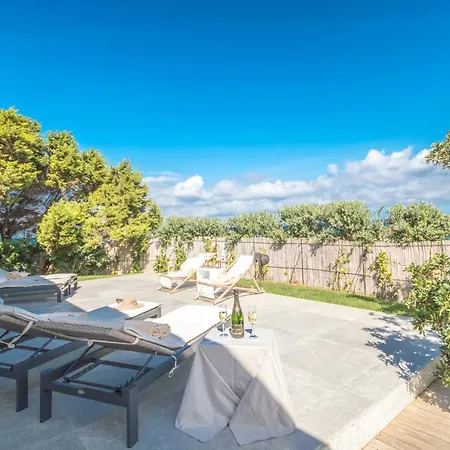 Grey Lux Villa *