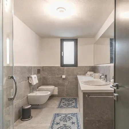 Villa Grey Lux *